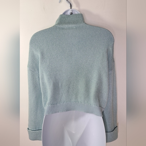 Lovers + Friends Light Blue Vanish Mock Neck Sweater Size Small - Picture 8 of 12